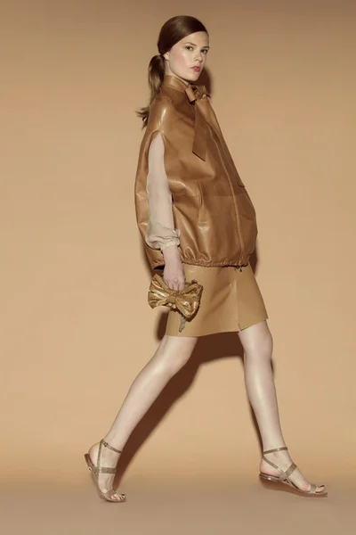 Look 11